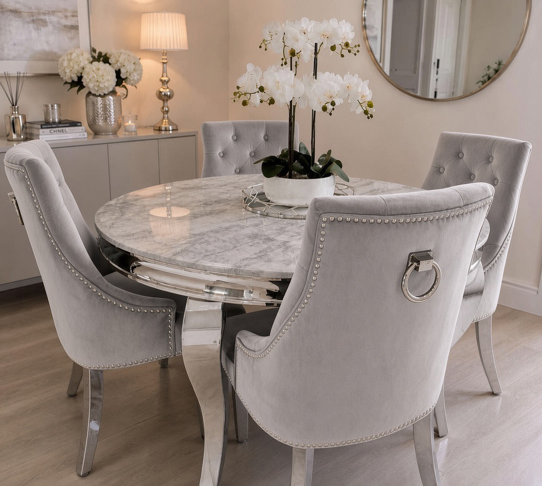 Louis 1.3 round marble table with Jessica ring knocker chairs in grey