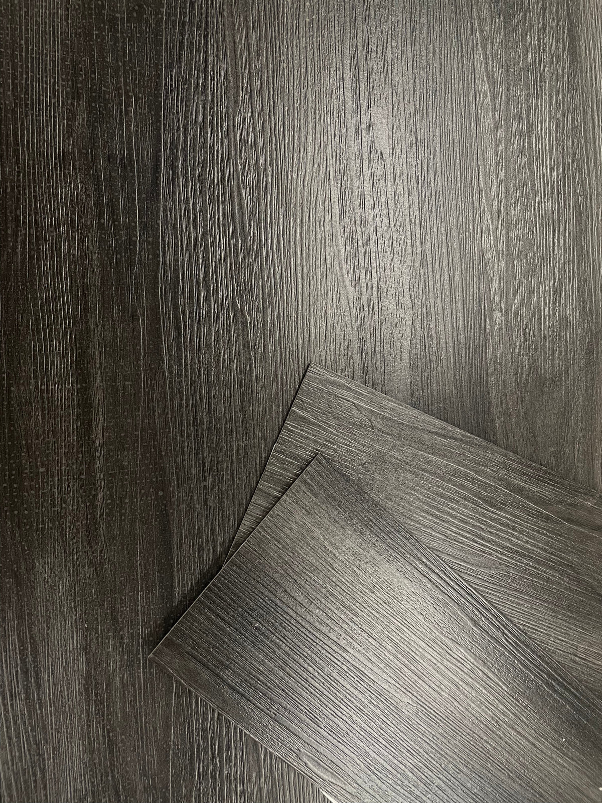 ALUXO® LVT Self Adhesive Vinyl Flooring Tiles - Wood Effect Charcoal | 914mm x 152mm (5m² Pack)