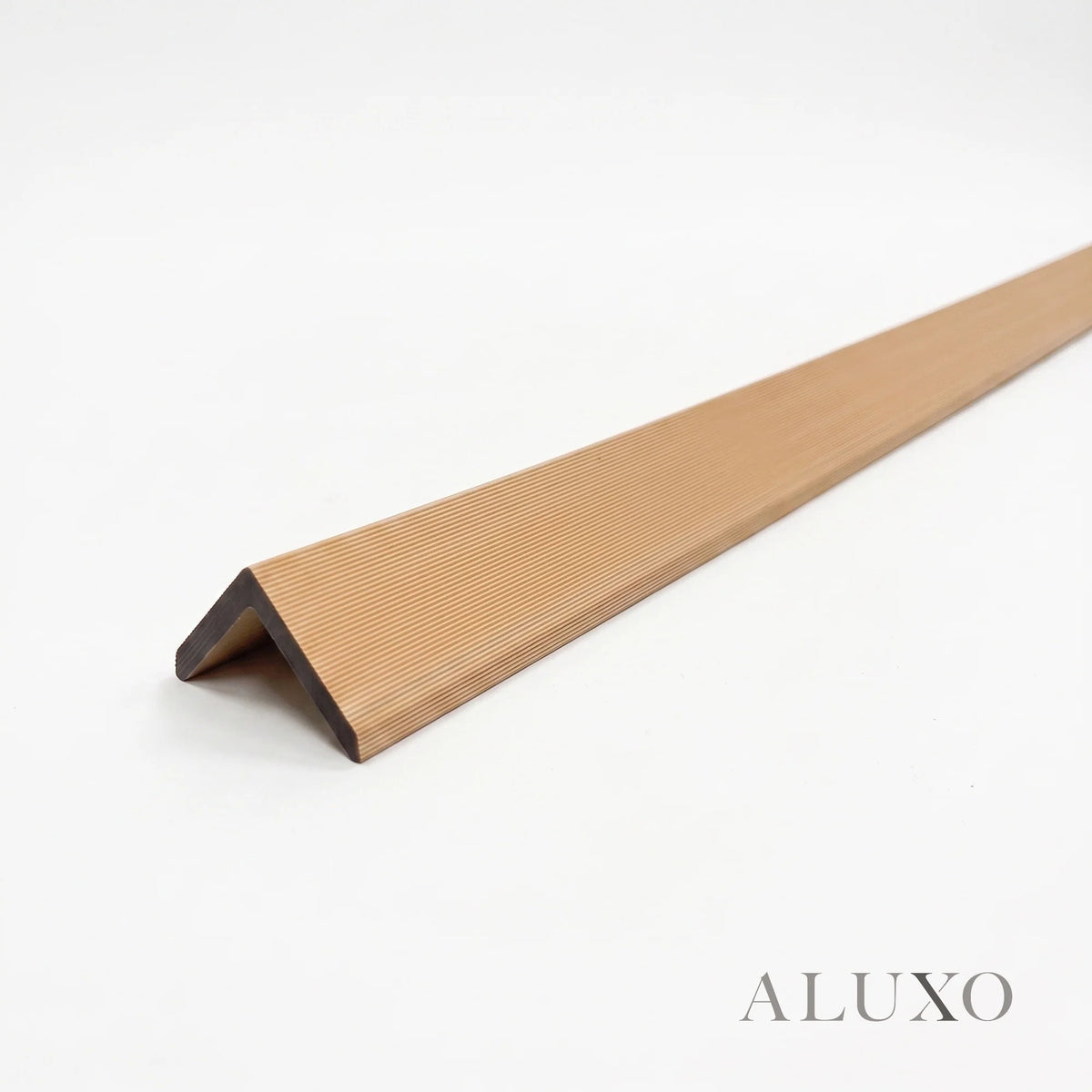 Kladd™ Exterior Wall Panel Composite Cladding Corner Trim - Light Oak | 180cm / 290cm (Set of 2)