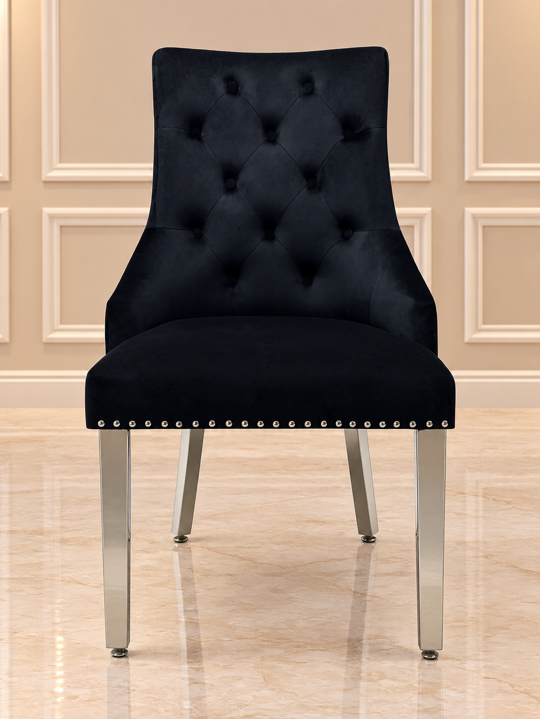 Louis 130cm Black Round Table With 4 Black Roma Lion Knocker Chairs