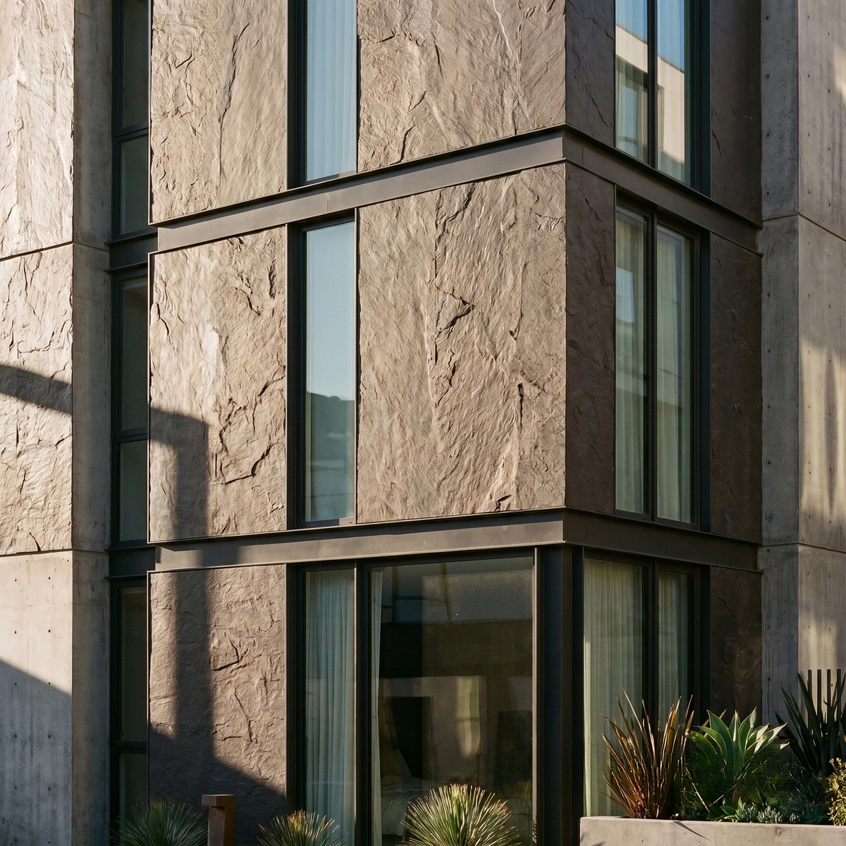 Outdoor Grey Riven MCM Flexible Stone 2.88m² | 120x60cm Weather-Proof Exterior Panel (Set of 4)