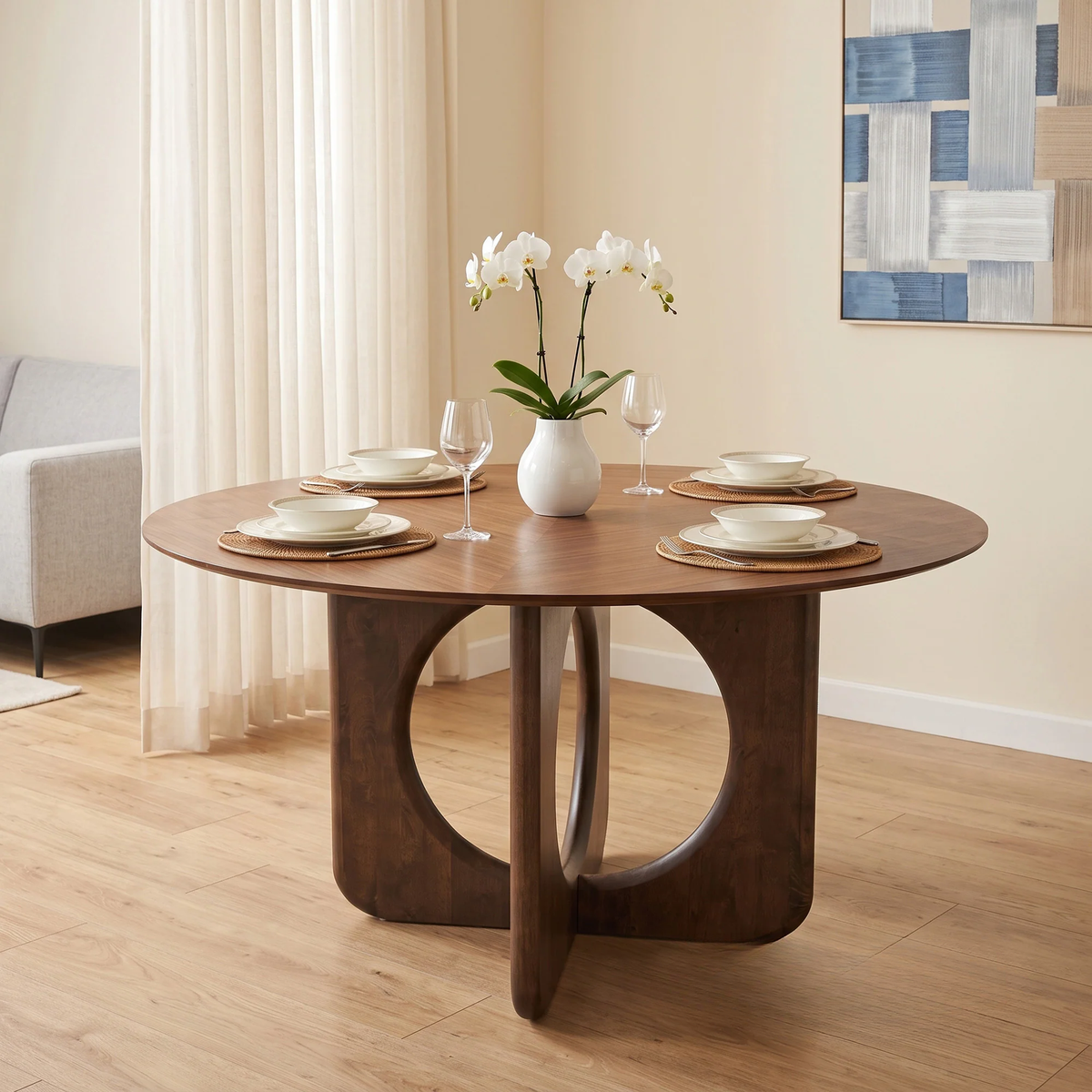 ALUXO® Remy 1.37m Round Walnut Dining Set – Ebony Sculptural Base Table with 4 Linus Oatmeal Bouclé Chairs